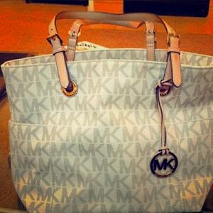 Michael Kors Shoulder Bag & Wristlet Wallet
